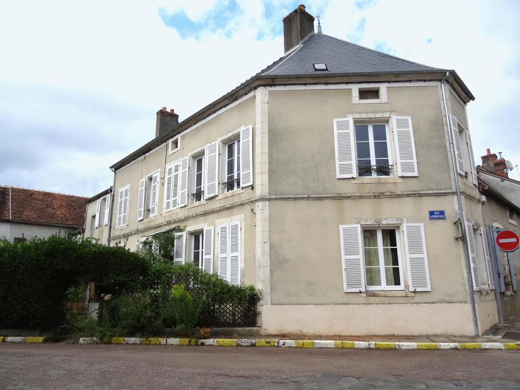 L'Escalier Des Reves Bed & Breakfast Saint-Sauveur-en-Puisaye Exterior photo